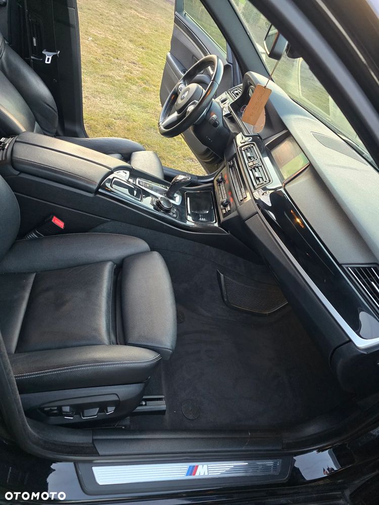 BMW Seria 5 535d xDrive Sport-Aut Luxury Line - 12