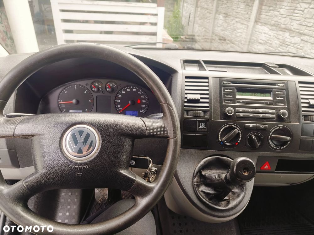 Volkswagen T5 - 35