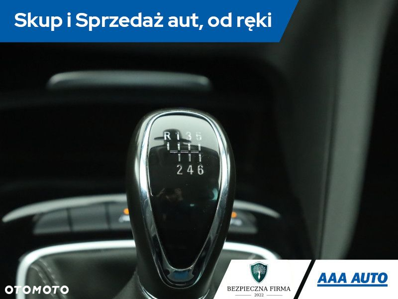 Opel Insignia - 14