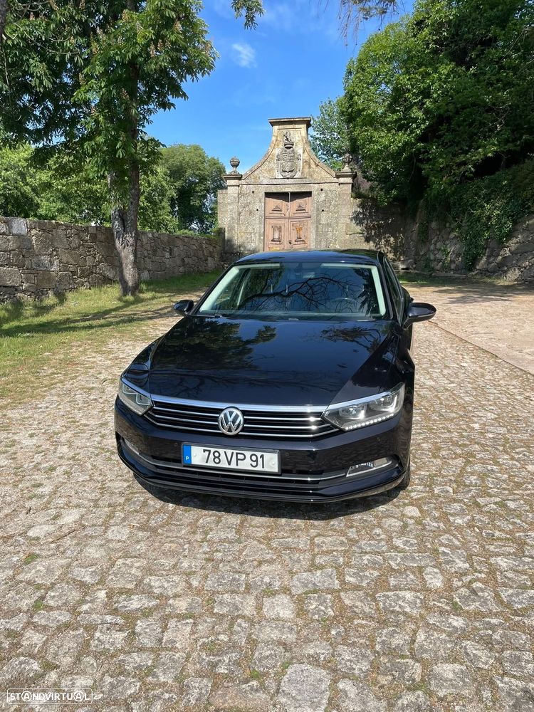VW Passat 2.0 TDI (BlueMotion ) DSG Trendline - 12