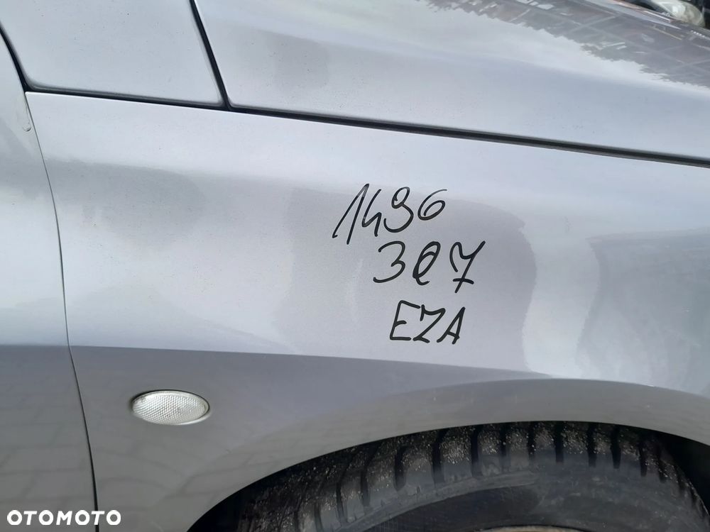 PEUGEOT 407 BŁOTNIK PRAWY PRZEDNI PRAWY PRZÓD KOLOR: EZA - 2