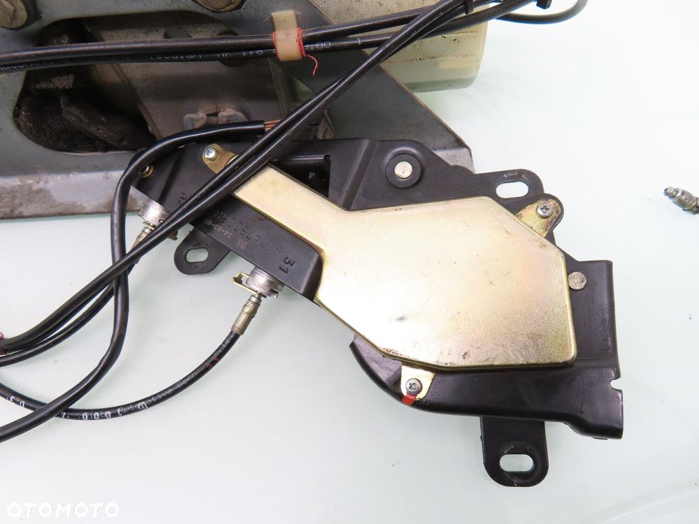 SILNIK DACHU MERCEDES CLK C208 W208 CABRIO A2088000030 - 7