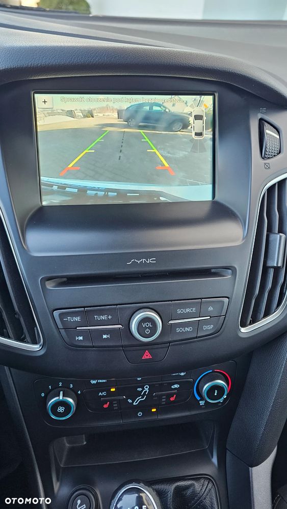 Ford Focus 1.5 EcoBlue STart-Stopp-System TITANIUM - 8