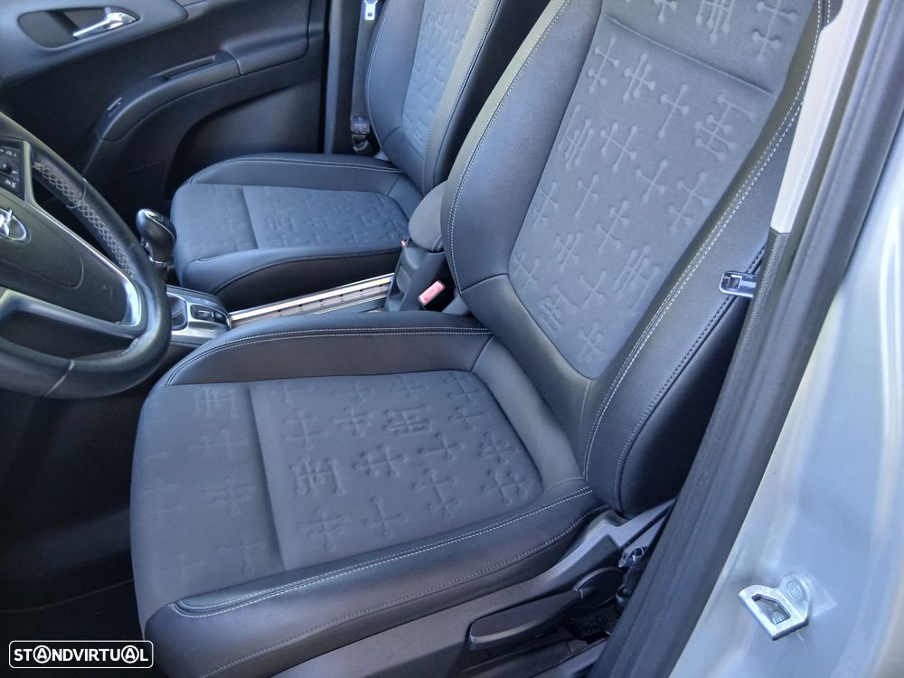 Opel Meriva 1.4 Twinport Cosmo - 9
