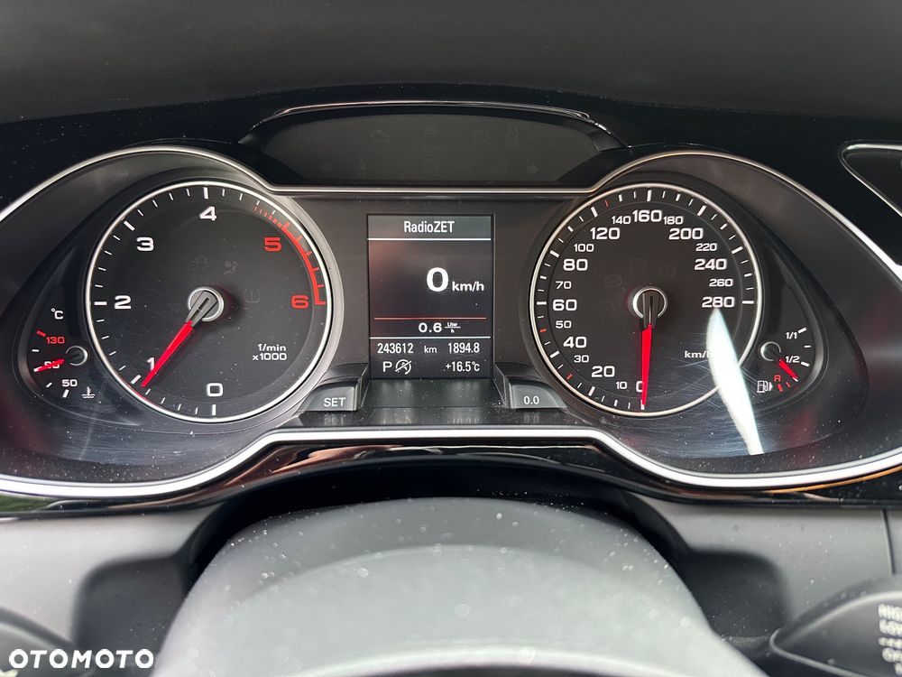 Audi A4 Avant 2.0 TDI DPF clean diesel multitronic S line Sportpaket - 14