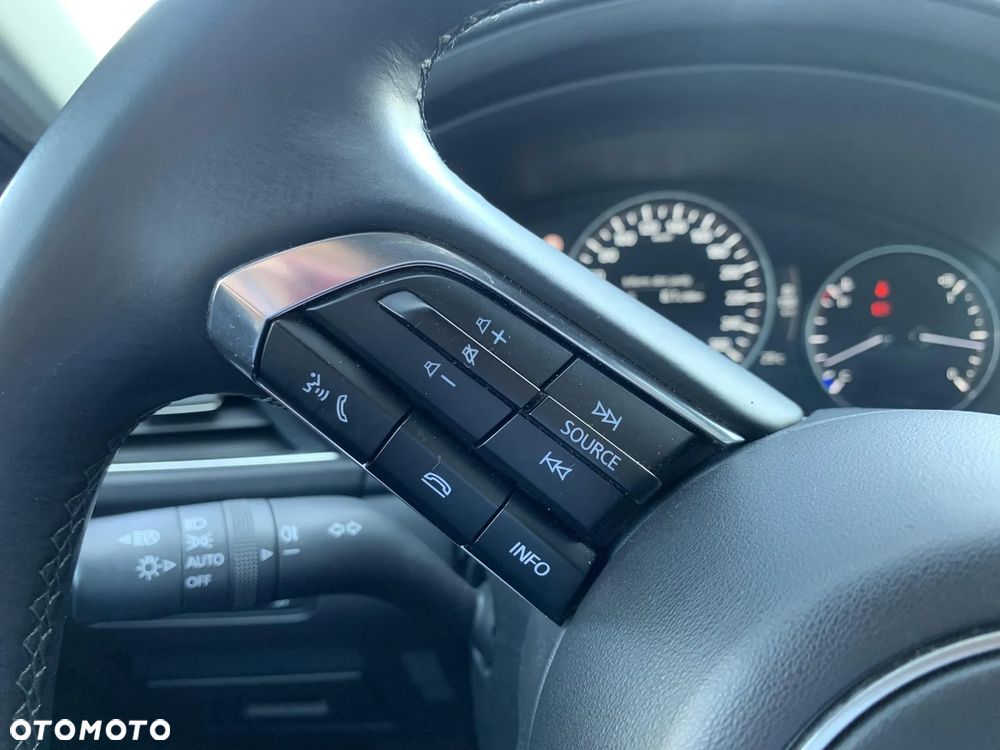 Mazda 3 2.0 mHEV Exclusive Line - 13