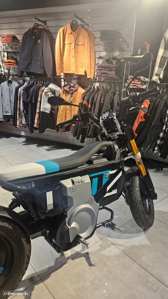 BMW CE 02 Highline - 9