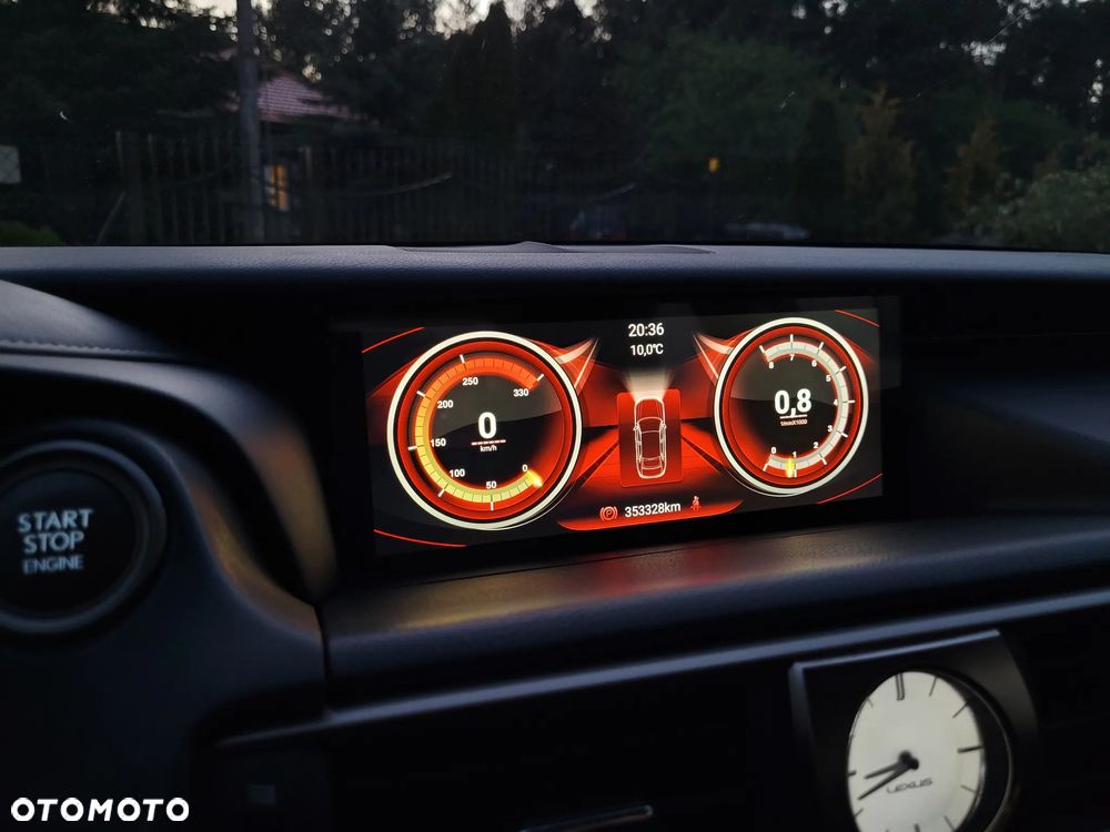 Lexus IS 200t / 300 Black - 24