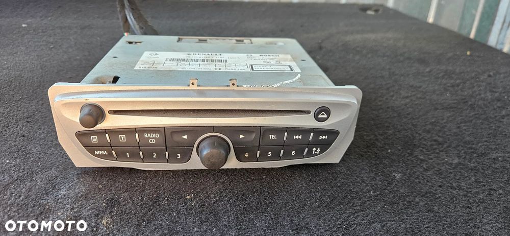 Radio CD fabryczne 281158115r GPS Renault Megane 3 - 1