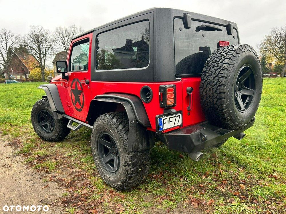 Jeep Wrangler - 4