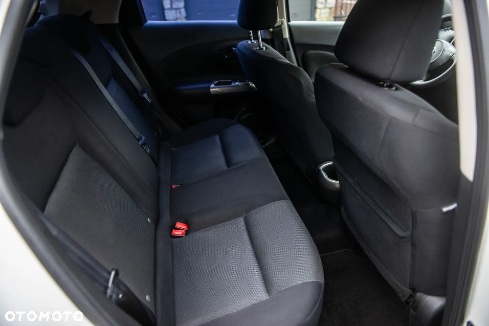 Nissan Juke 1.6 Acenta - 24