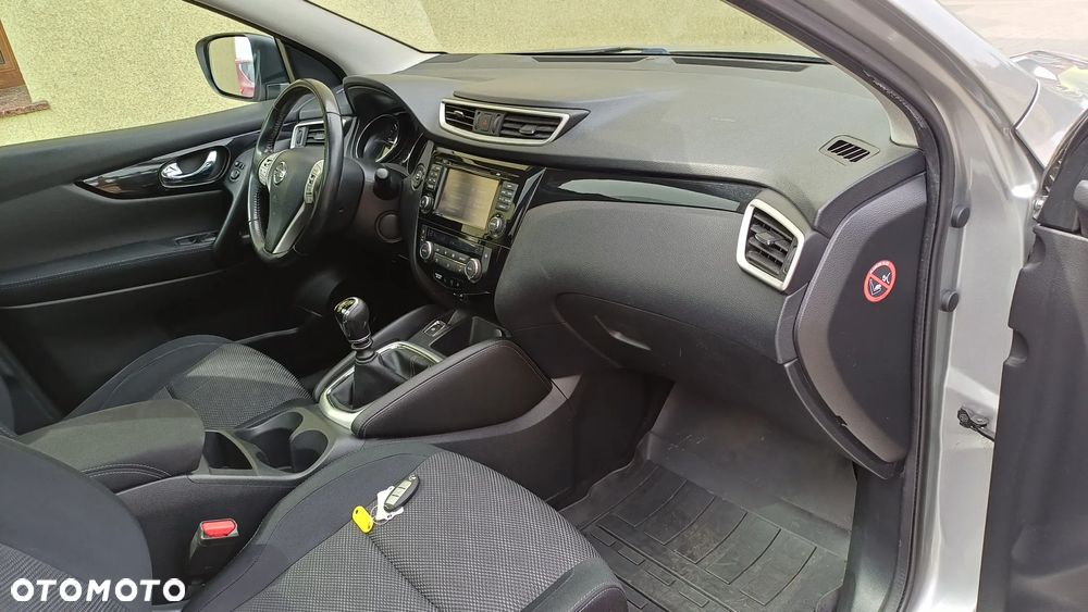 Nissan Qashqai 1.6 DCi ALL-MODE 4x4i TEKNA - 30