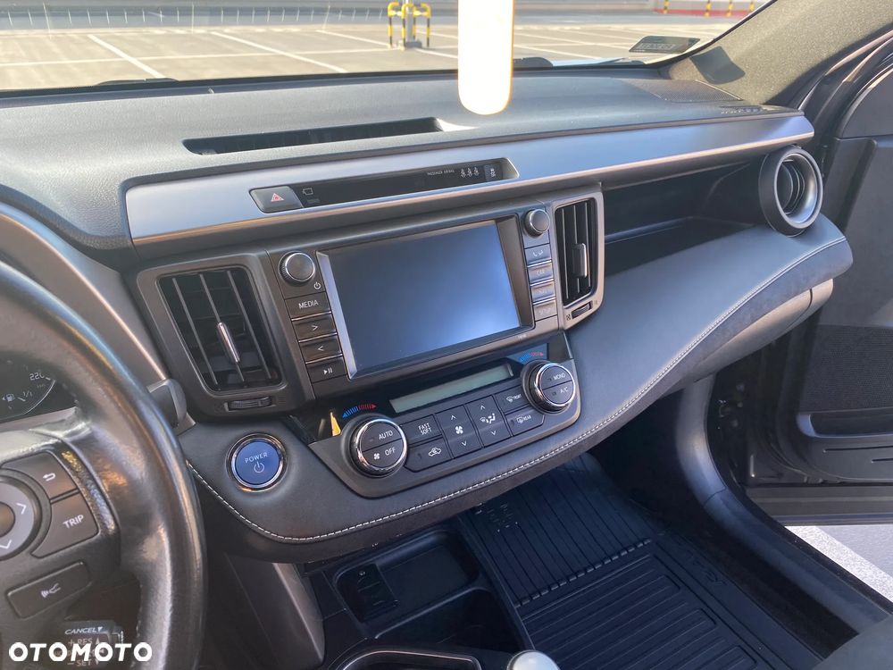 Toyota RAV4 Hybrid Prestige 4x4 - 21