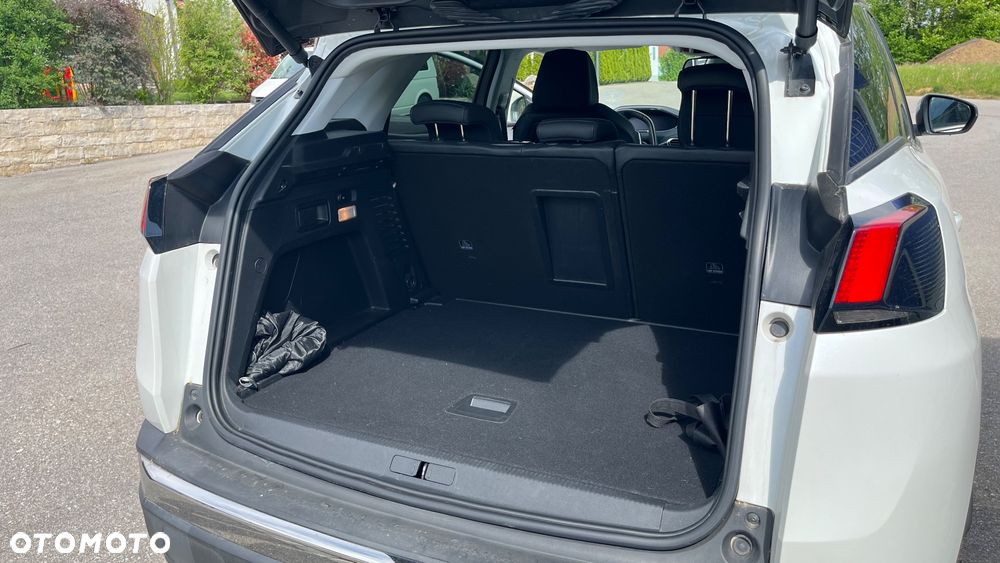 Peugeot 3008 1.5 BlueHDi Allure S&S EAT8 - 4