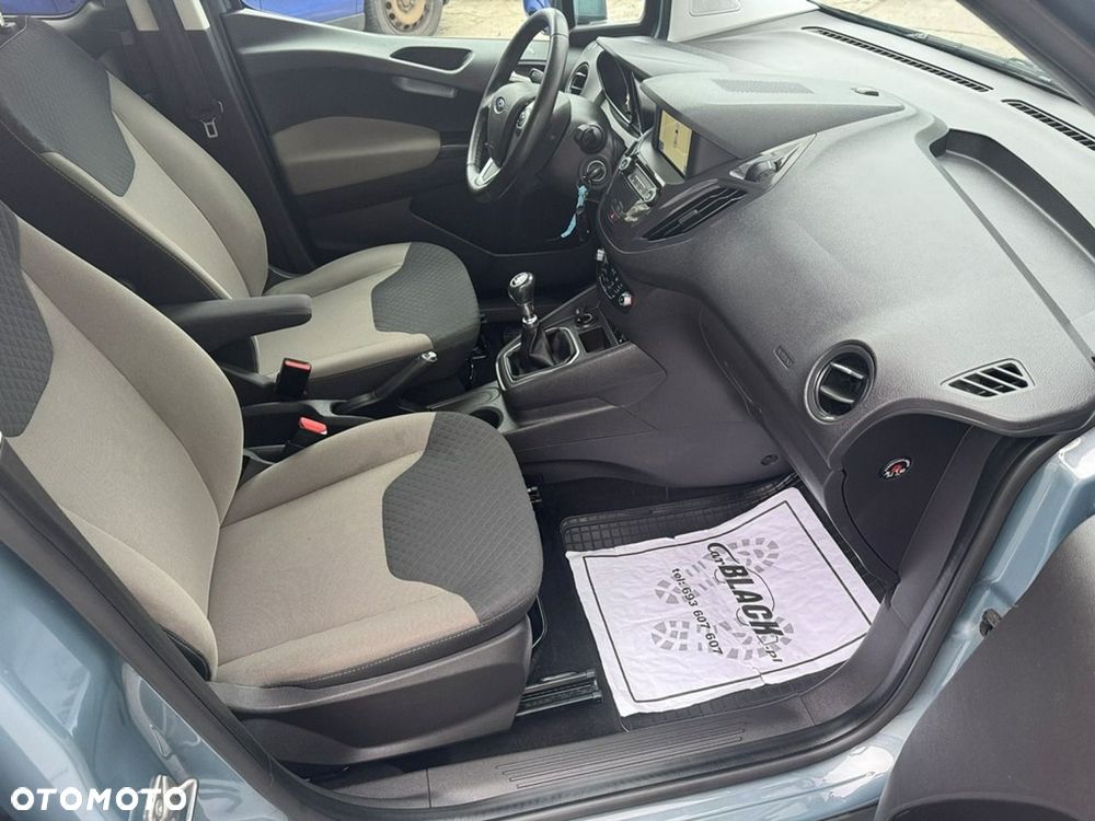 Ford Tourneo Courier - 11
