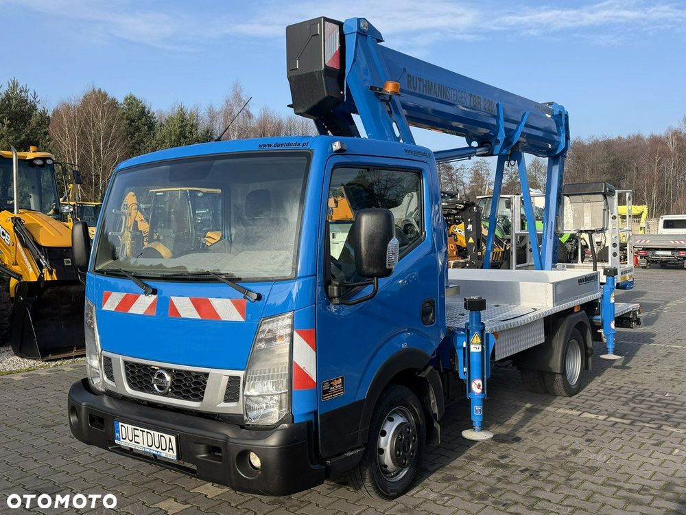 Nissan Cabstar - 3