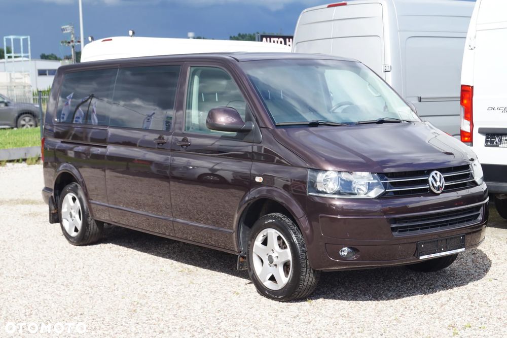 Volkswagen Caravelle - 10