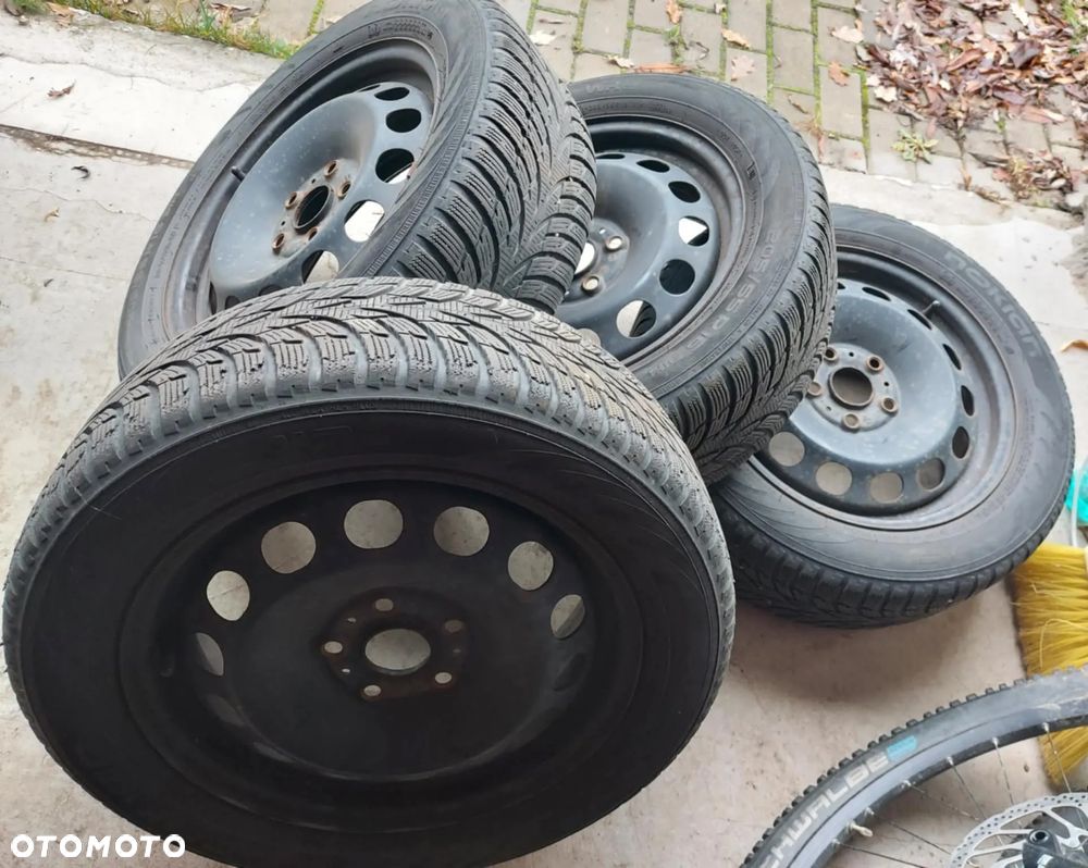 Volkswagen Golf 1.6 Comfortline - 20