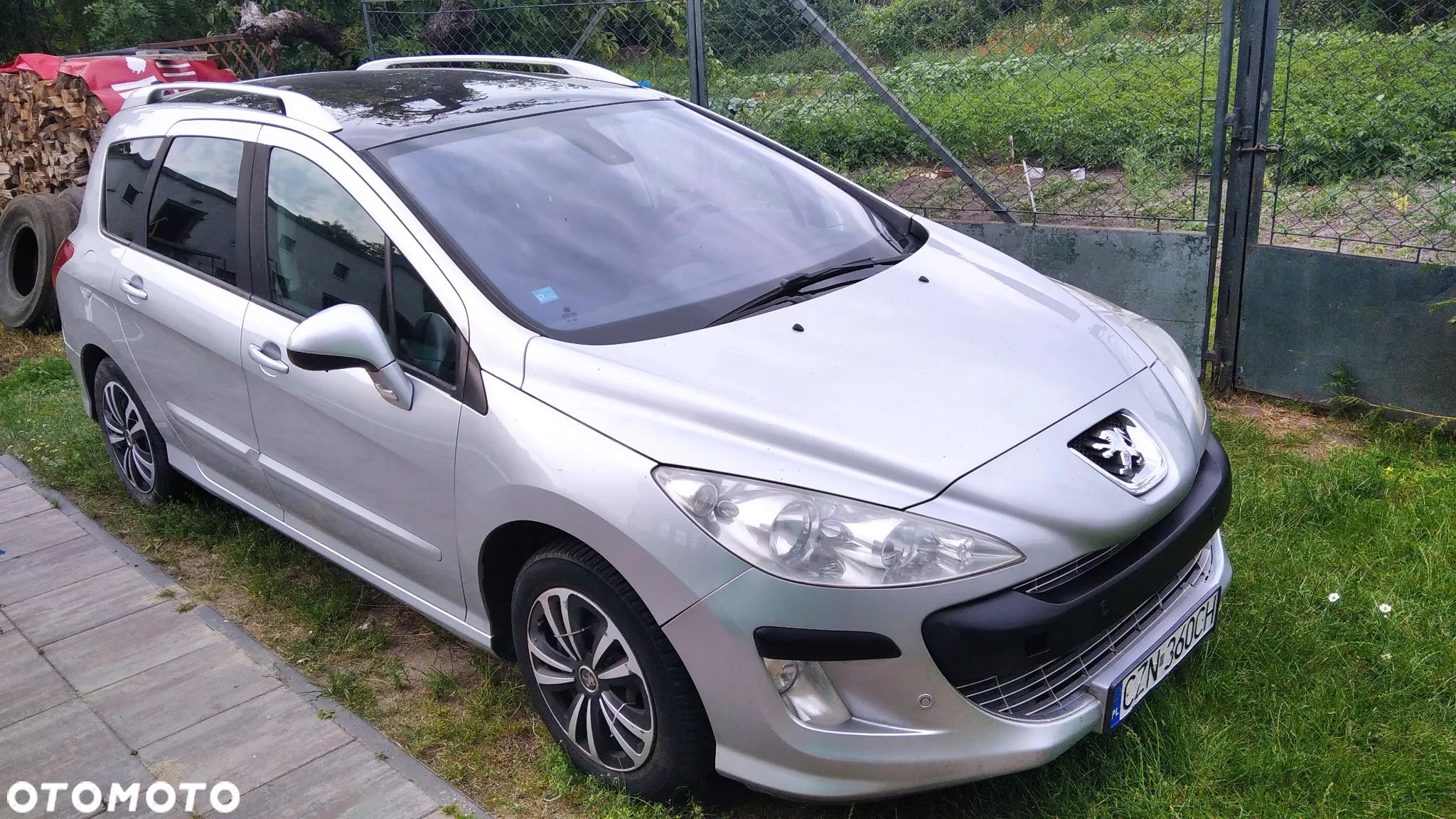 Peugeot 308 - 1