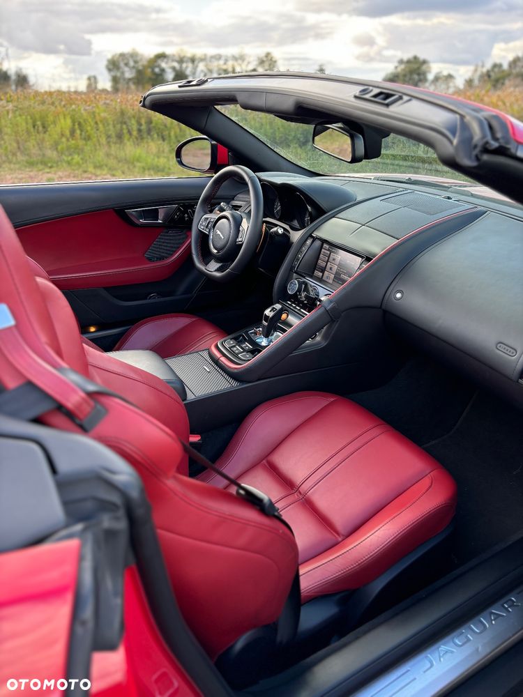 Jaguar F-Type S - 10