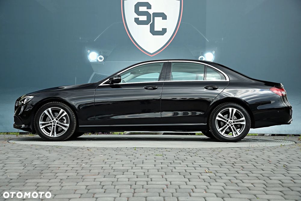 Mercedes-Benz Klasa E 220 d 4-Matic Avantgarde - 4