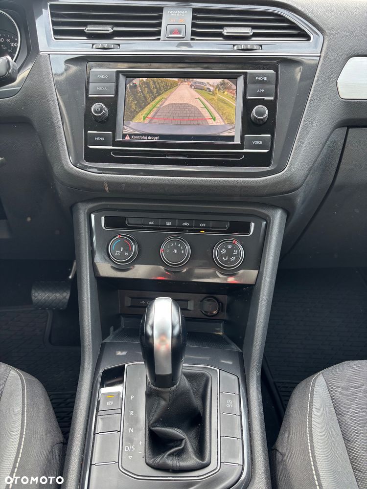 Volkswagen Tiguan Allspace - 16