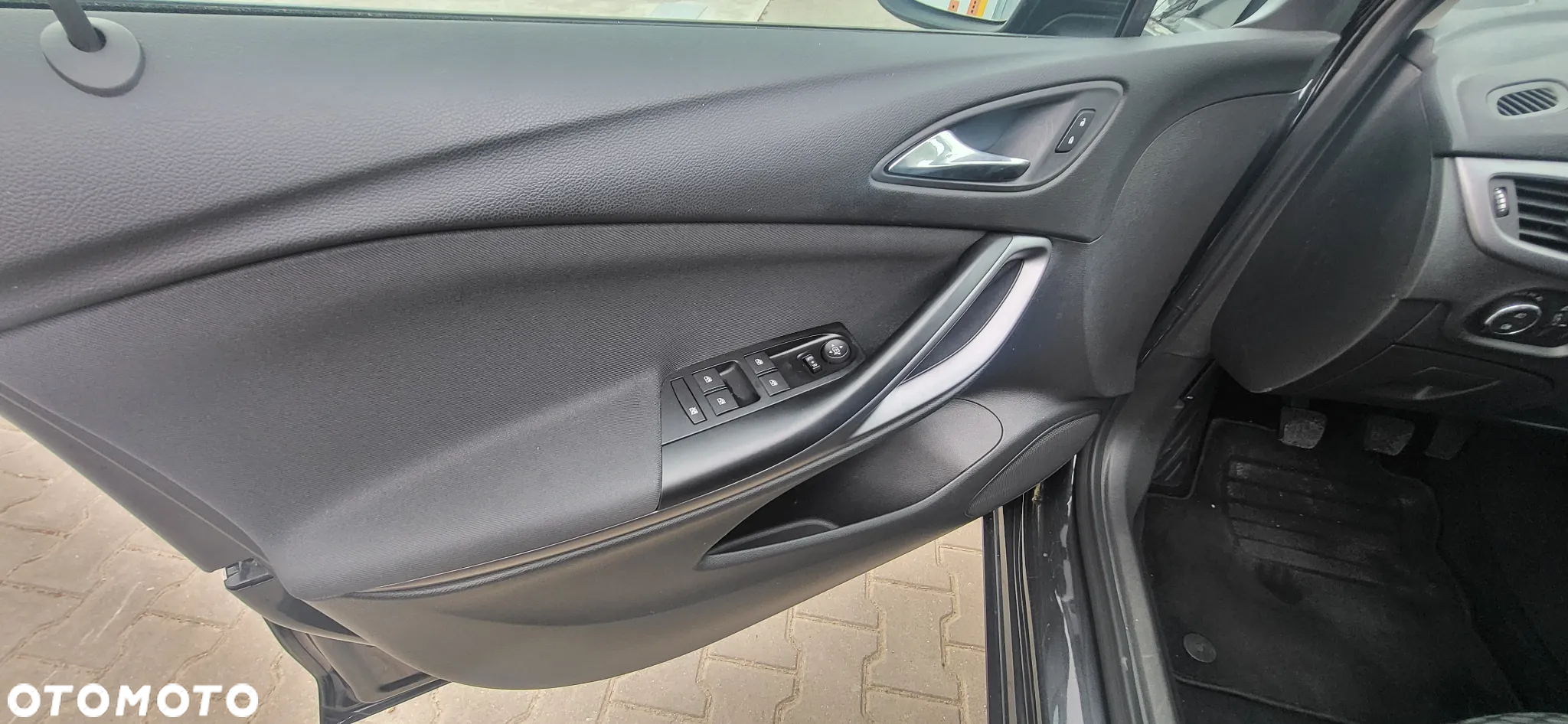 Opel Astra 1.4 Turbo Active - 12