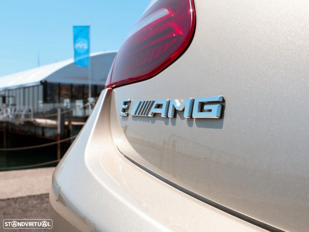 Mercedes-Benz E 220 d AMG Line - 8