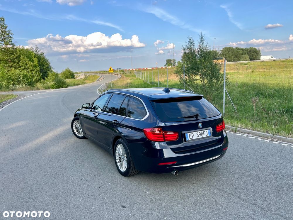 BMW Seria 3 320d Sport-Aut Luxury Line - 5