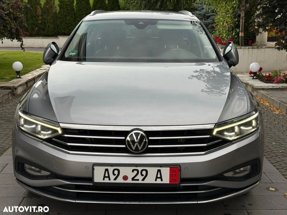 Volkswagen Passat 2.0 TDI SCR DSG Elegance - 24