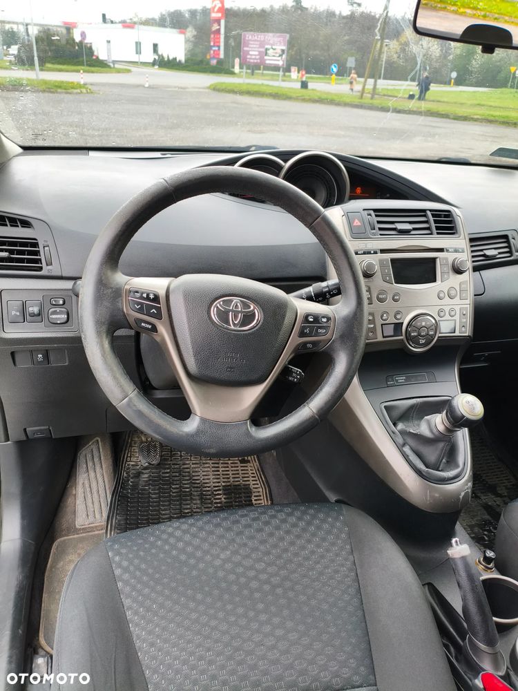 Toyota Verso 2.0 D-4D Sol - 7