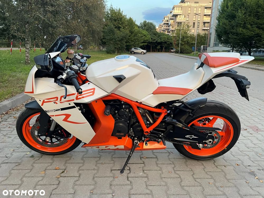 KTM RC 8 - 1