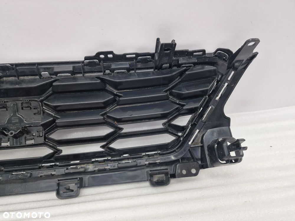 SEAT ARONA FR 6F9 17- ATRAPA / GRILL PRZEDNI PRZÓD , NR 6F9853654A , NR AUKCJI GR78 - 13