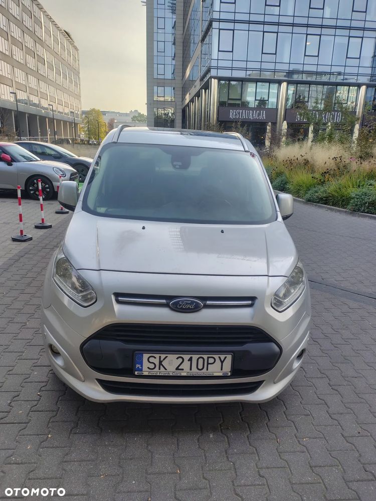 Ford Tourneo Connect 1.5 TDCi Titanium - 2