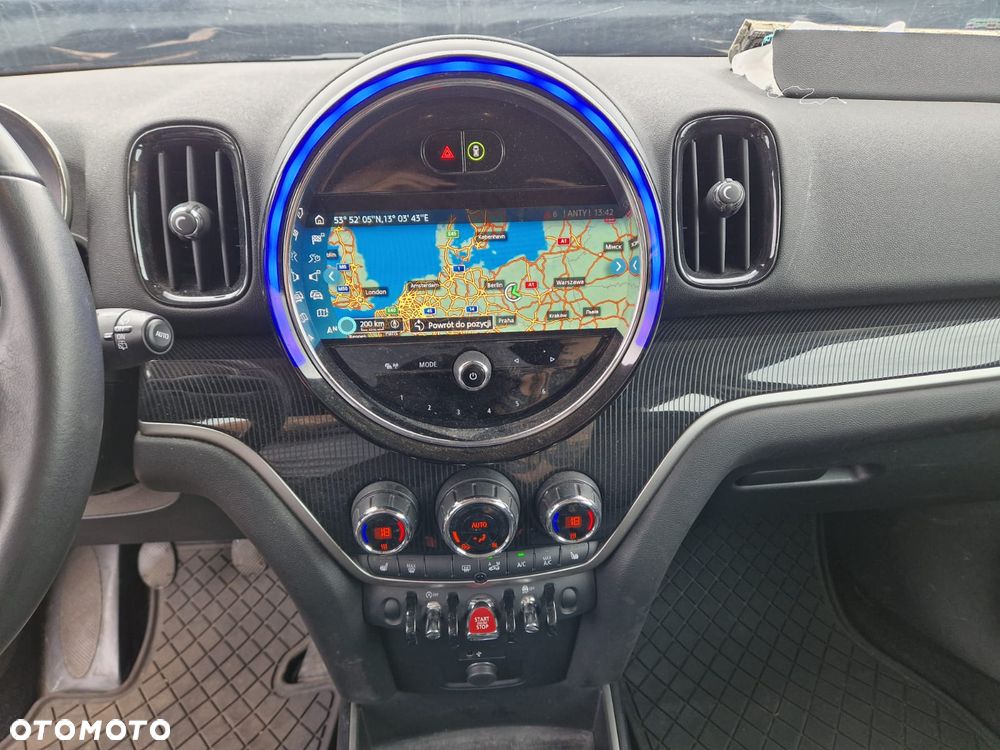 MINI Countryman Cooper Classic Trim - 10