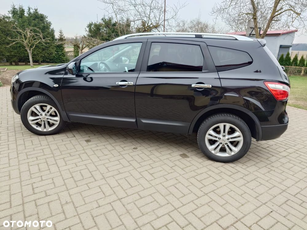 Nissan Qashqai+2 2.0 dCi DPF 4x4 tekna - 1