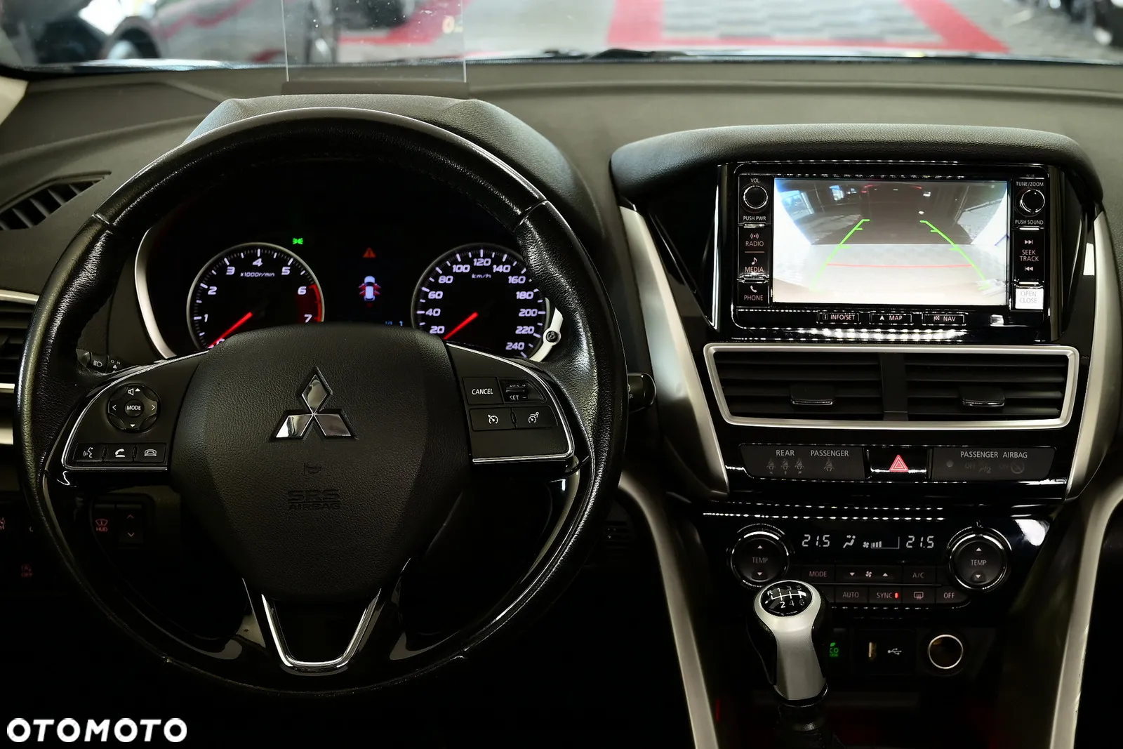 Mitsubishi Eclipse Cross - 25