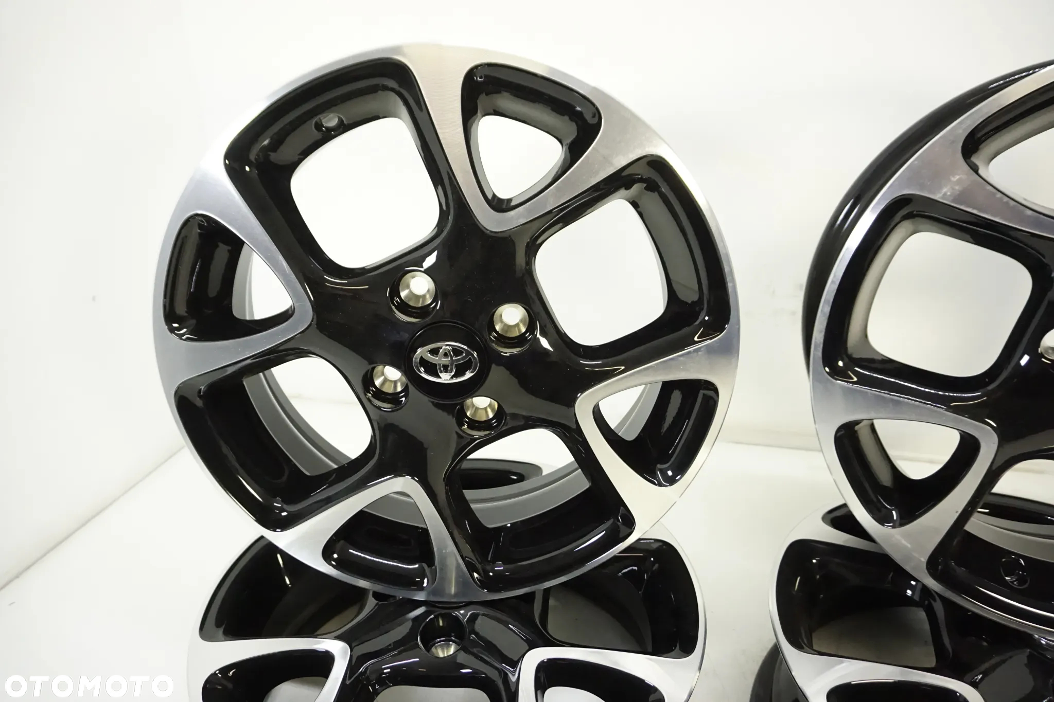 FELGI ALUMINIOWE 15 TOYOTA YARIS II-III COROLLA IQ  ET39 - 7