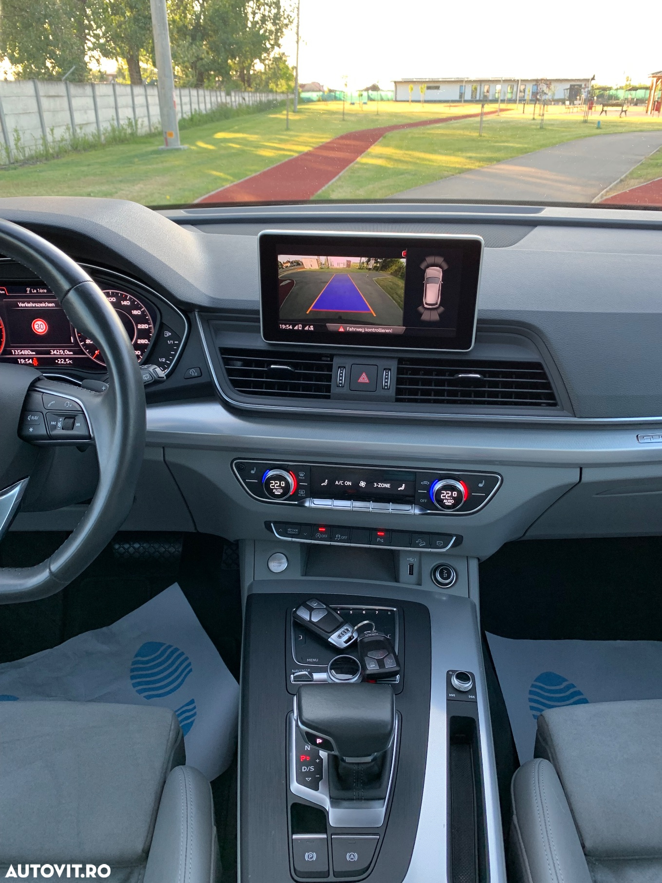 Audi Q5 2.0 40 TDI quattro S tronic Design - 3