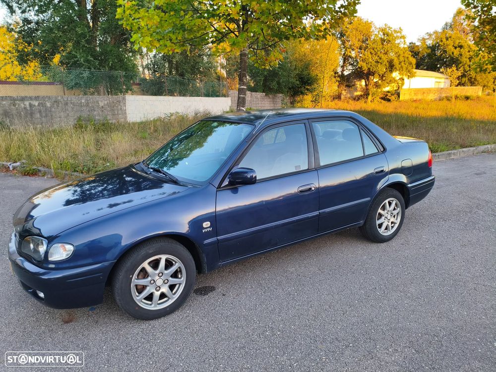Toyota Corolla 1.4 Sol - 1