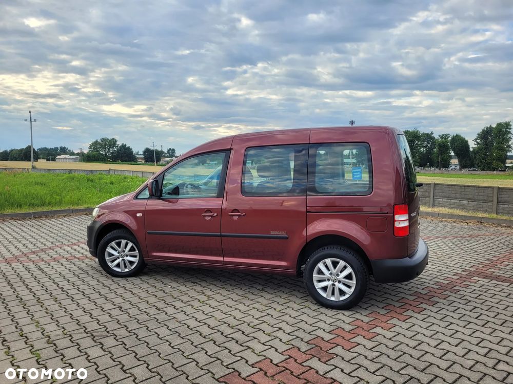 Volkswagen Caddy Comfortline BMT - 11