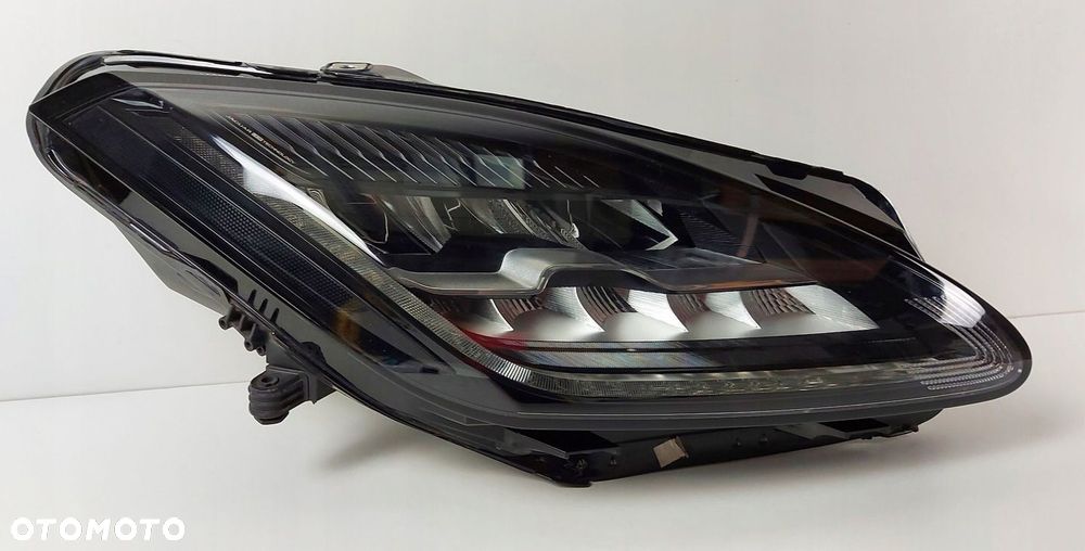 LAMPA PRAWA REFLEKTOR PRAWY FULL LED JAGUAR E PACE X540 17- J9C3-13W029-EC - 9
