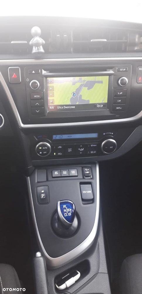 Toyota Auris - 17