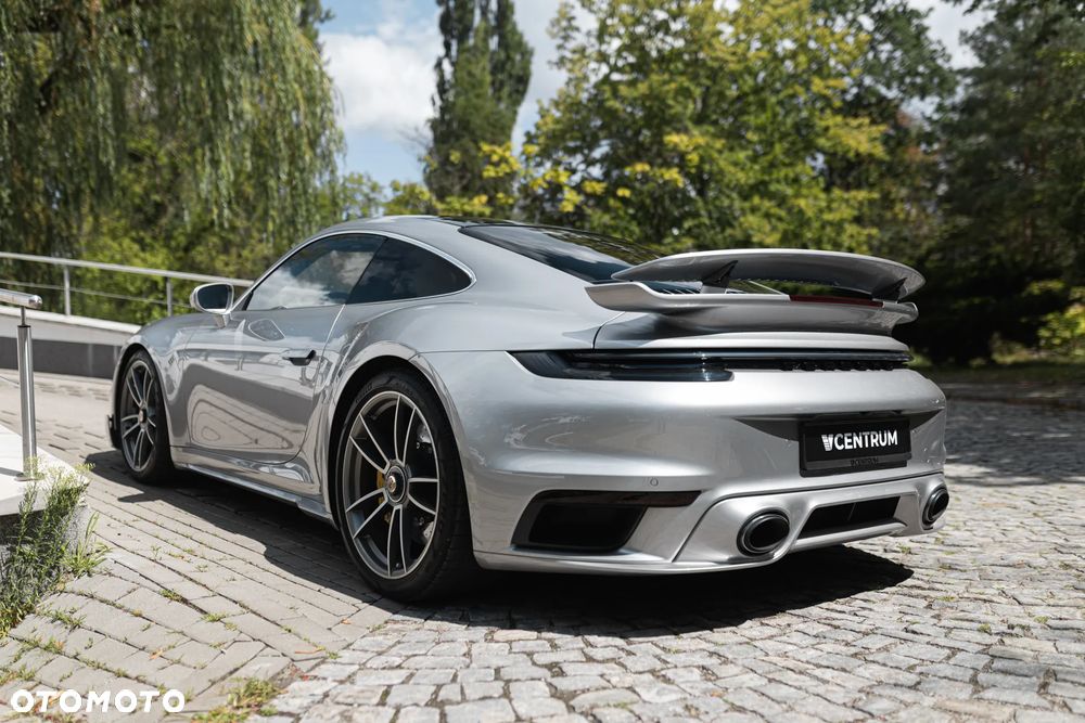 Porsche 911 Turbo S - 7