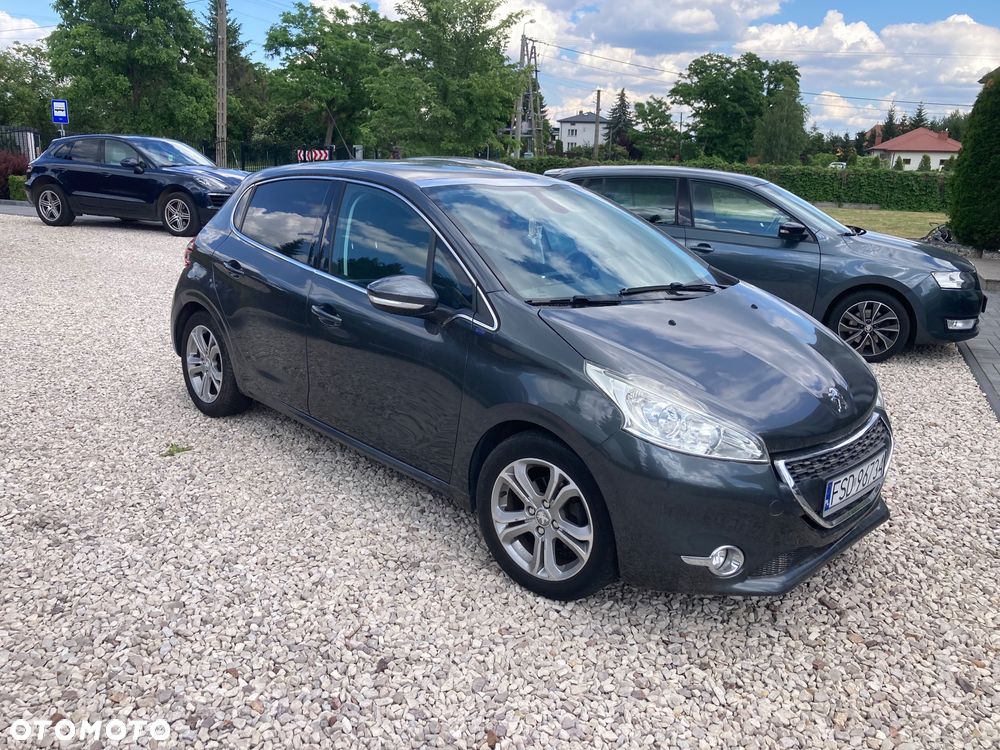 Peugeot 208 82 VTI Allure - 3