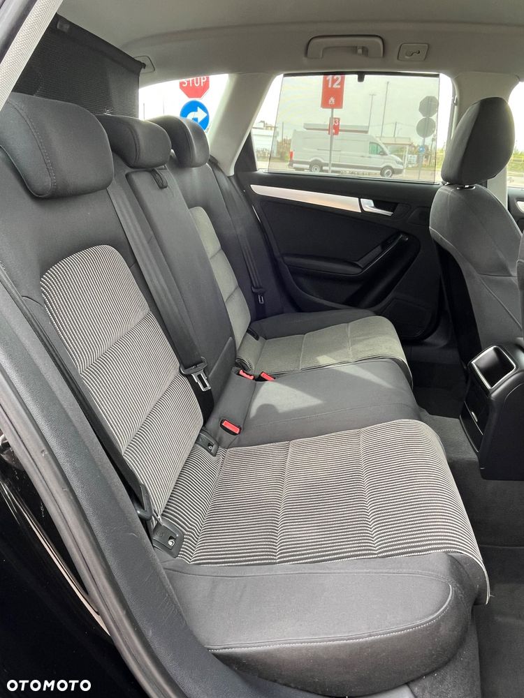 Audi A4 Avant 2.0 TDI - 23