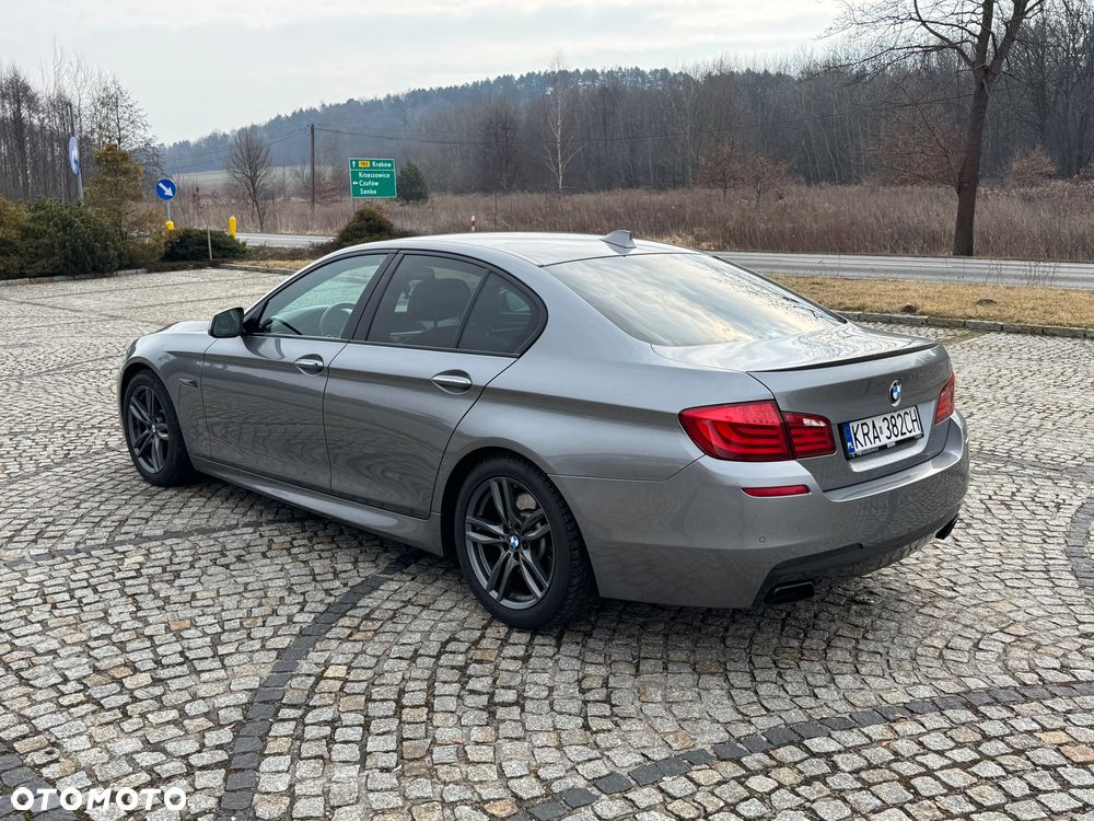 BMW Seria 5 M550d xDrive - 6