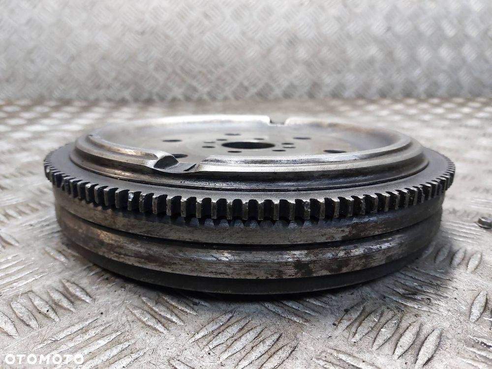 KOŁO DWUMASOWE DO REGENERACJI AUDI A4 B5 1.8 T AEB - 4