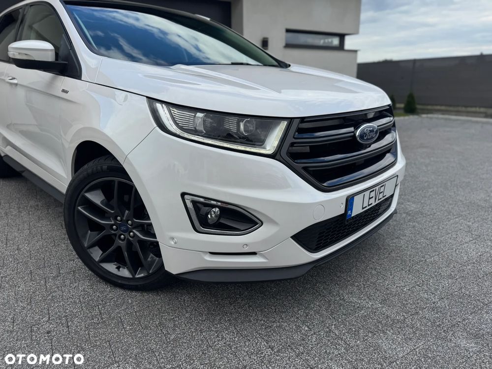 Ford Edge 2.0 TDCi Bi-Turbo 4x4 ST-LINE - 12