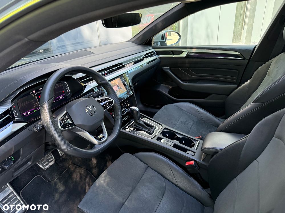 Volkswagen Arteon 2.0 TSI R-Line DSG - 25